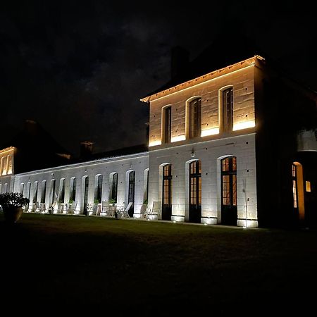 Chateau Neuf Le Desert Le Pizou Luaran gambar