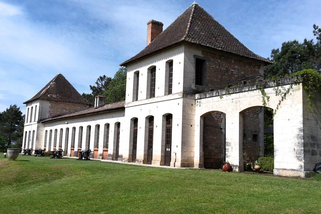 Chateau Neuf Le Desert Le Pizou Luaran gambar